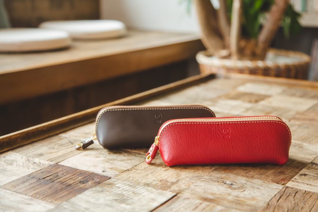 三角ペンケース