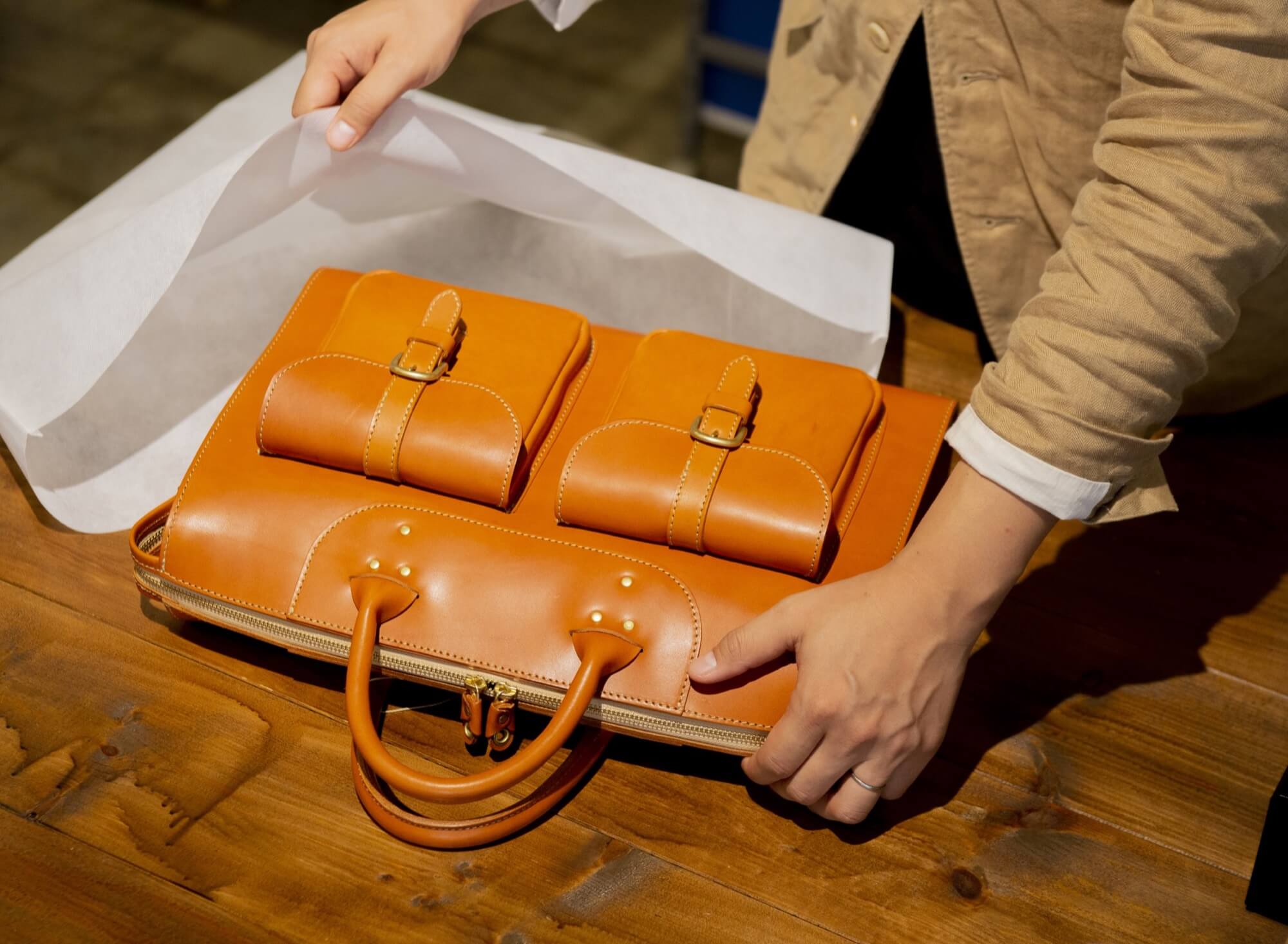 本革バッグを保管