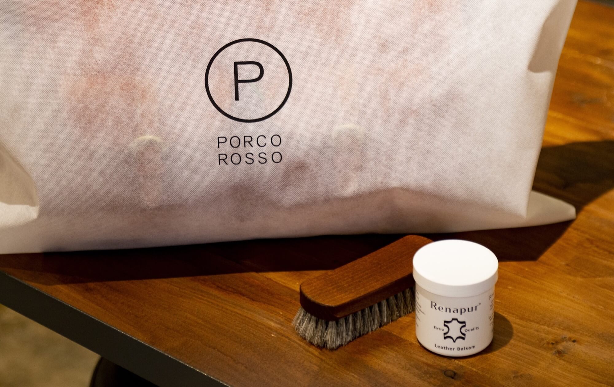 革のメンテナンス用品