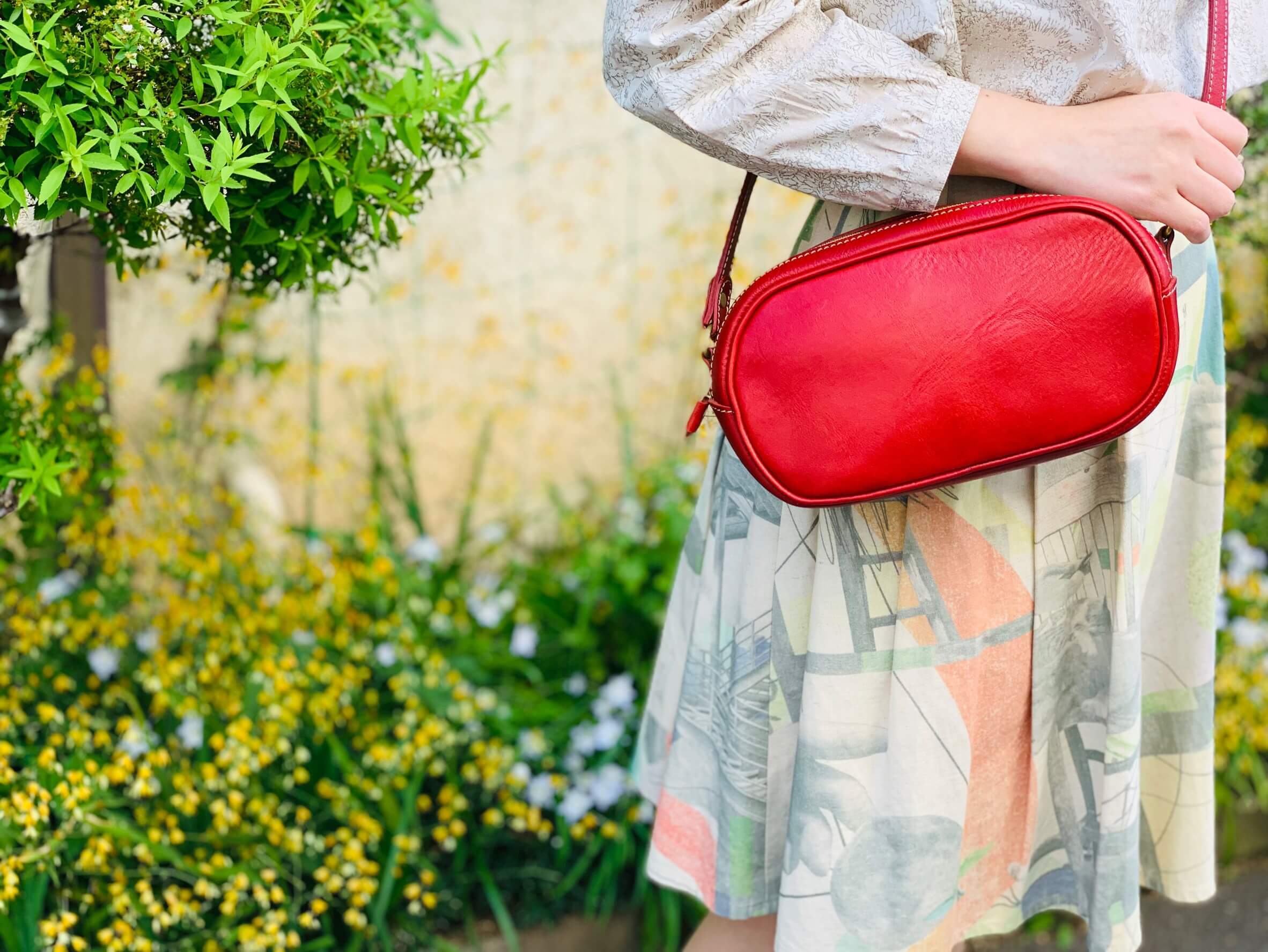 本革ショルダーバッグ