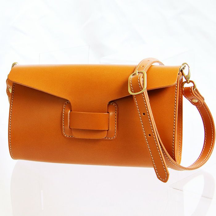 フラップクラッチショルダーバッグ｜PORCO ROSSO