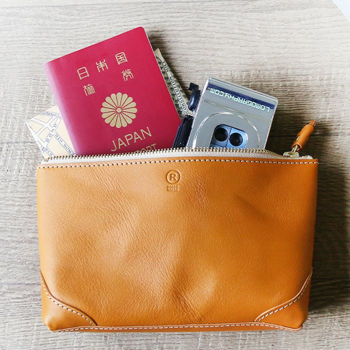 ダックテールポーチM[sokunou] ｜革鞄・革小物のPORCO ROSSO