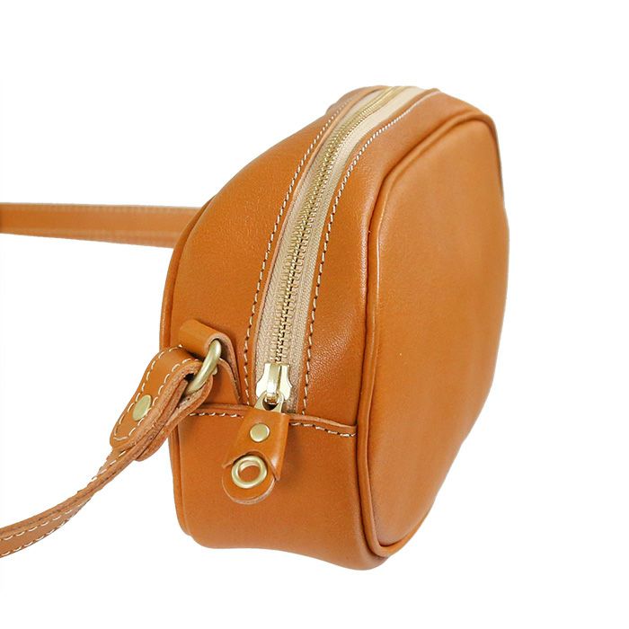 ソフトレザースクエアポシェット｜PORCO ROSSO