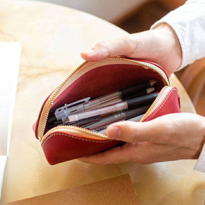 三角ペンケース｜革鞄・革小物のPORCO ROSSO（ポルコロッソ）