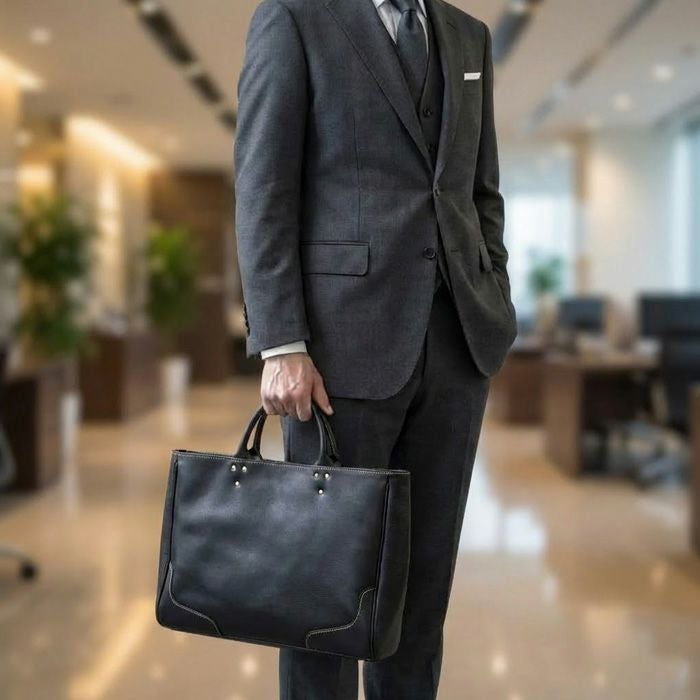 pocoshi黒一枚サイズ38 ホリゾンタルビジネスバッグA4E｜PORCO ROSSO