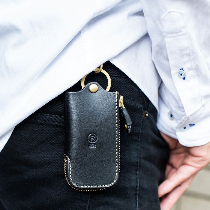 レザーZIPキーケース