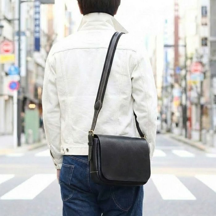 バーバリーズ/速者勝/良品/ショルダー 総かぶせショルダーバッグW