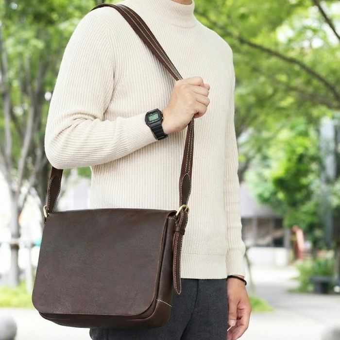 総かぶせショルダーバッグW