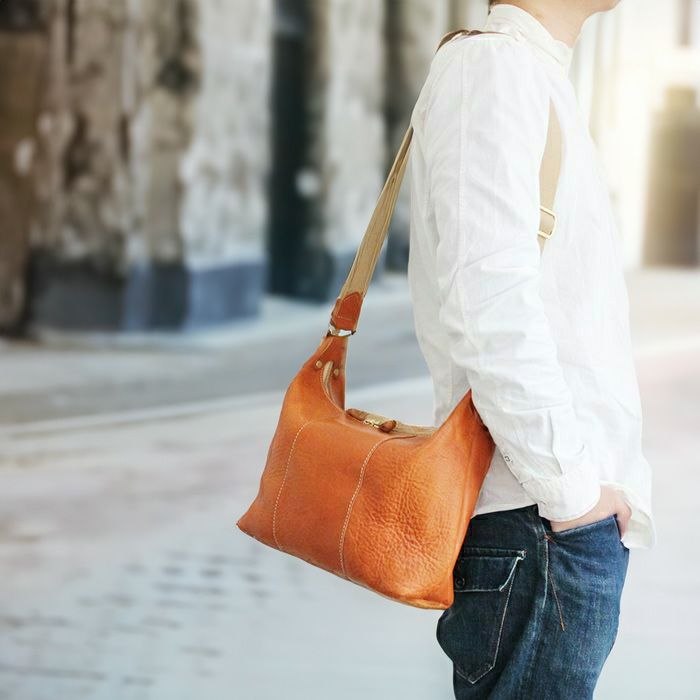 000000006850-01.jpg?size=l&w=