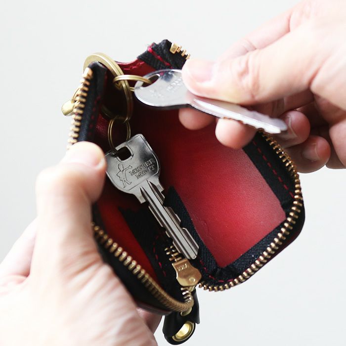 000000006902-04.jpg?size=l&w=