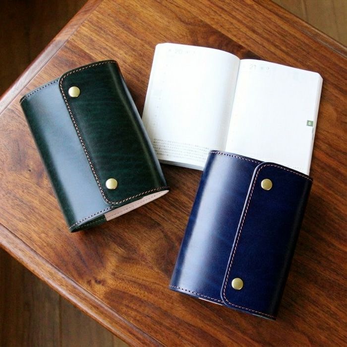 公式サイト・薬院本店限定/ルガトショルダー／フラップ手帳カバーS