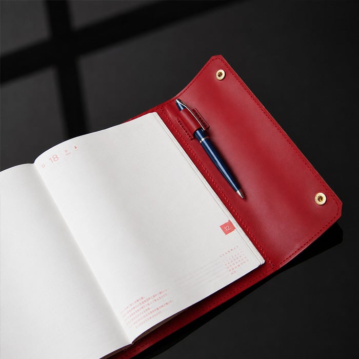公式サイト・薬院本店限定/フラップ手帳カバーM（フラップ）【A5・ほぼ