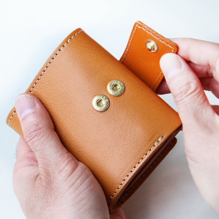 三つ折り財布[sokunou] ｜革鞄・革小物のPORCO ROSSO（ポルコロッソ）