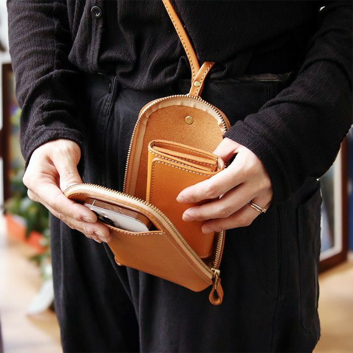 000000007741-03.jpg?size=l&w=